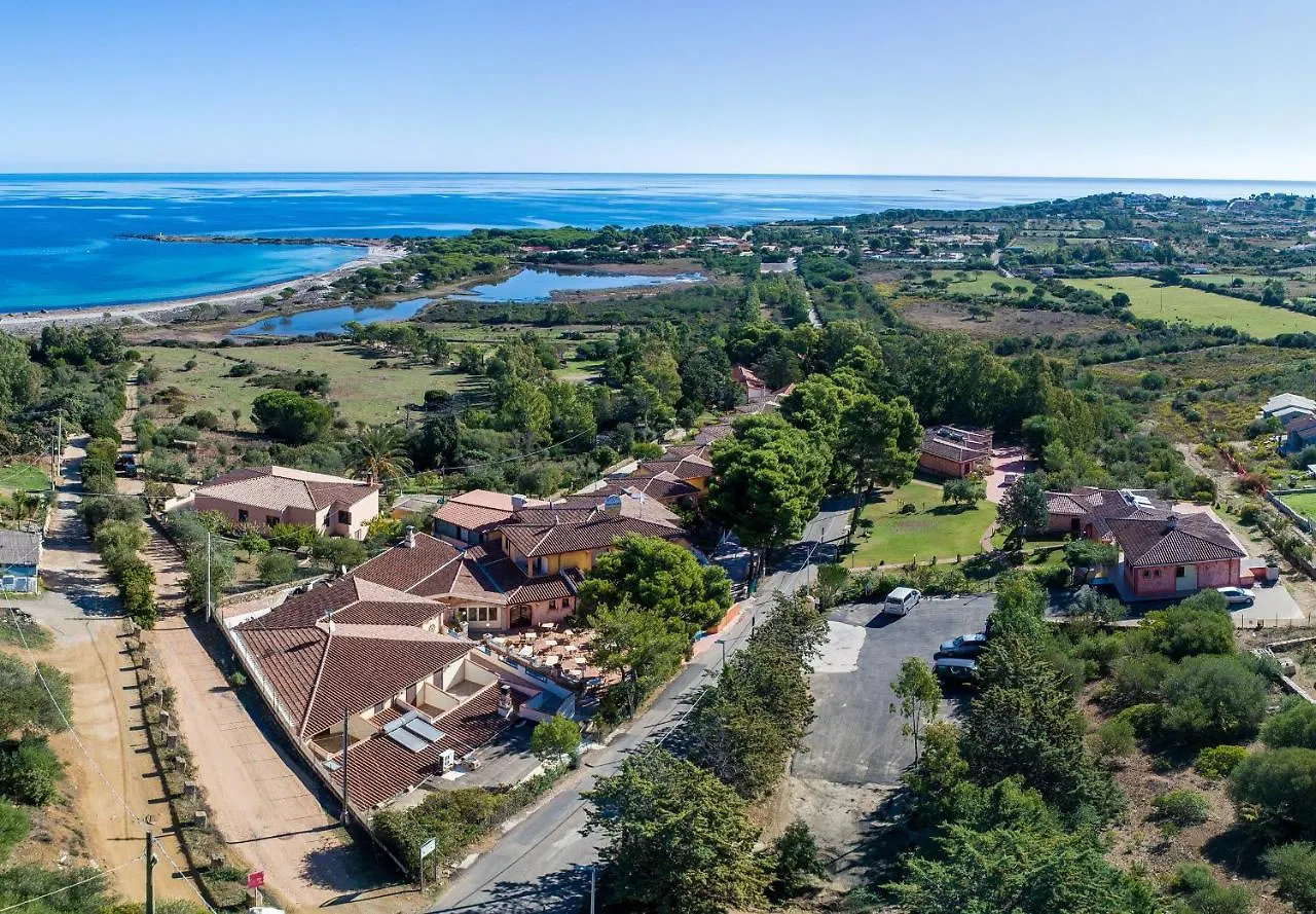 Hotel Pedra Niedda Будони